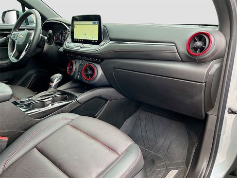 Used 2024 Chevrolet Blazer RS w/ Driver Confidence II Package image 29