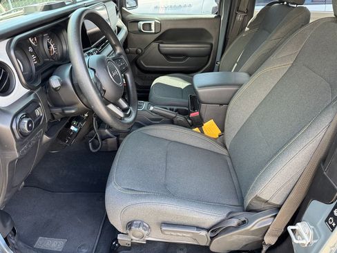 Used 2024 Jeep Wrangler Sport AWD/4WD image 9