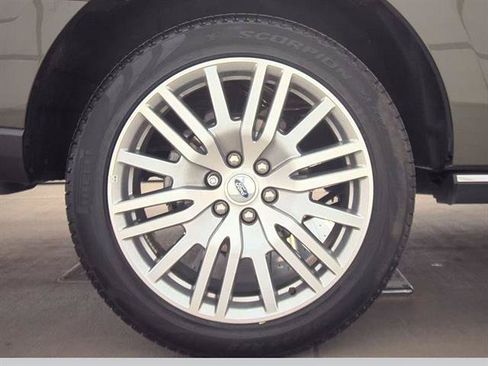 Certified 2024 Ford Expedition Limited AWD/4WD image 11