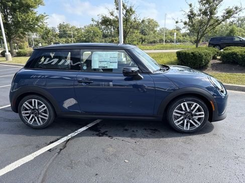 New 2026 MINI Cooper S FWD image 5