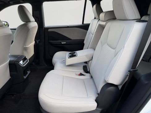 New 2026 Lexus TX 350 AWD image 9