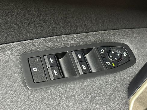 Certified 2024 BMW iX xDrive50 w/ Convenience Package image 14