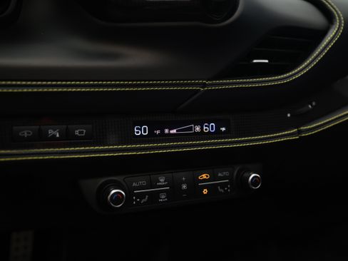Used 2023 Ferrari F8 Tributo RWD image 20