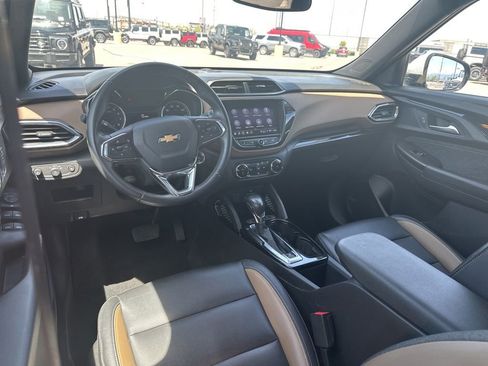 Used 2021 Chevrolet TrailBlazer ACTIV w/ Sun and Liftgate Package AWD/4WD image 13