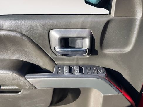 Used 2018 Chevrolet Silverado 1500 LT image 24