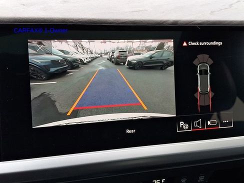 Used 2022 Audi Q4 e-tron Premium Plus image 22