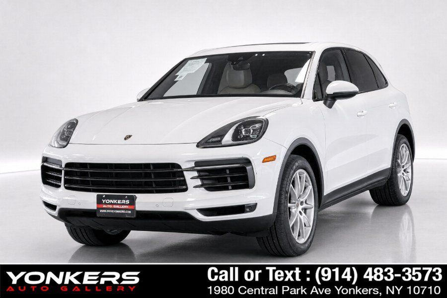 Used 2021 Porsche Cayenne AWD/4WD image 2