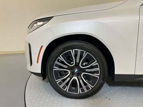 Used 2026 BMW X3 xDrive30 w/ Convenience Package AWD/4WD image 11