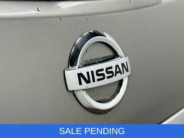 Used 2012 Nissan Rogue SV AWD/4WD image 38