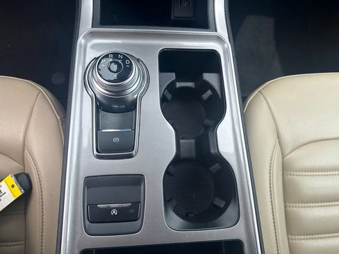 Used 2024 Ford Edge SEL AWD/4WD image 21