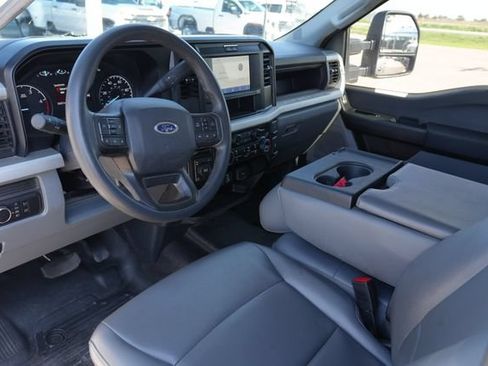 Used 2025 Ford F250 XL AWD/4WD image 10