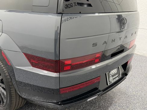 Used 2025 Hyundai Santa Fe Calligraphy AWD/4WD image 16
