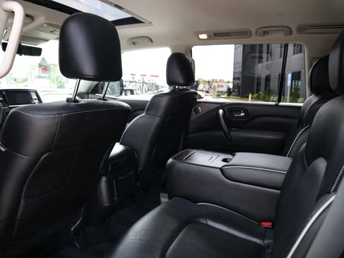 Used 2021 INFINITI QX80 Premium Select w/ All-Season Package AWD/4WD image 25
