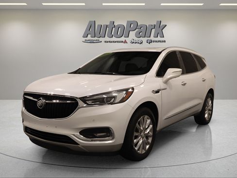 Used 2019 Buick Enclave Premium w/ Experience Buick Package FWD image 6