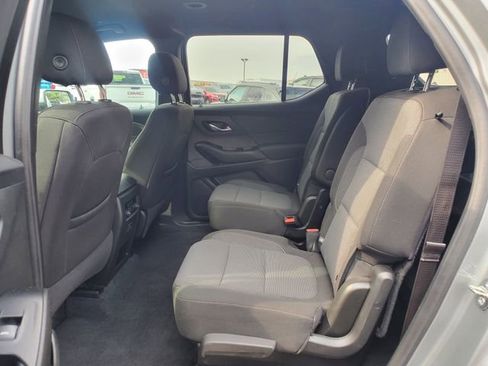 Certified 2023 Chevrolet Traverse LT FWD image 12