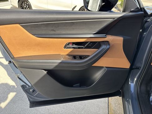 Used 2025 MAZDA CX-70 3.3 Turbo S w/ Premium Plus image 40