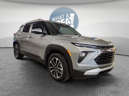 Certified 2024 Chevrolet TrailBlazer LT w/ Convenience Package AWD/4WD image 1
