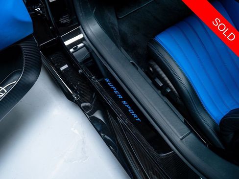 Used 2023 Bugatti Chiron Super Sport AWD/4WD image 32