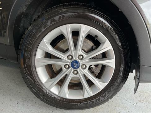 Certified 2019 Ford Escape SE AWD/4WD image 48