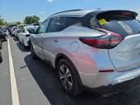 Used 2023 Nissan Murano SV AWD/4WD image 4