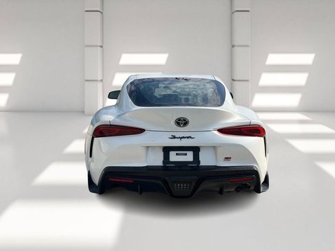 Used 2021 Toyota Supra image 6