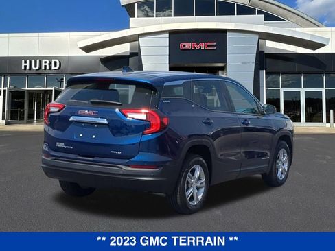 Certified 2023 GMC Terrain SLE AWD/4WD image 4