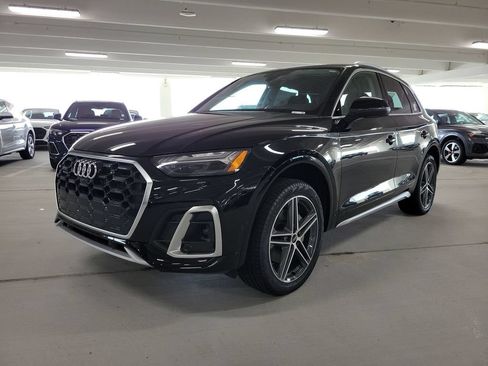 Used 2024 Audi Q5 e Prestige AWD/4WD image 4