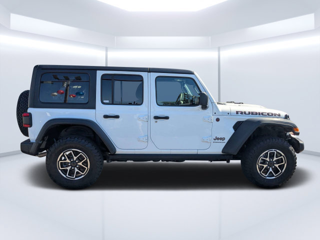 Certified 2026 Jeep Wrangler Unlimited Rubicon AWD/4WD image 2