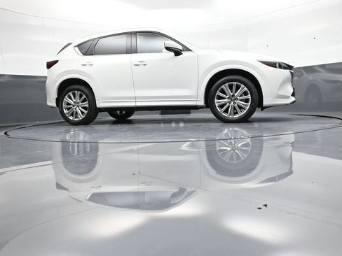 Used 2023 MAZDA CX-5 Signature AWD/4WD image 30