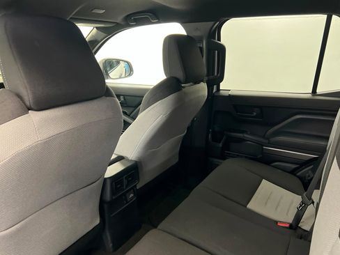 Used 2025 Toyota 4Runner TRD Off-Road image 20