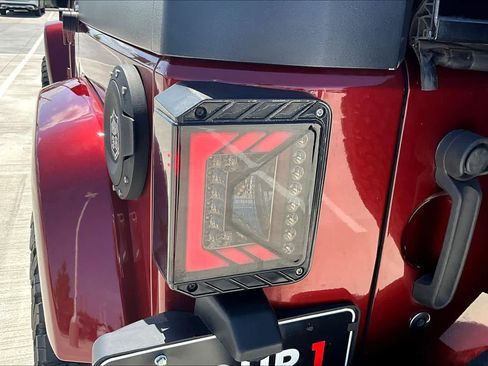 Used 2008 Jeep Wrangler Unlimited Sahara w/ Trailer Tow Group image 24