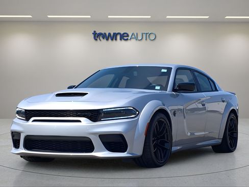 Used 2023 Dodge Charger SRT Hellcat w/ Harman/Kardon Audio Group RWD image 11