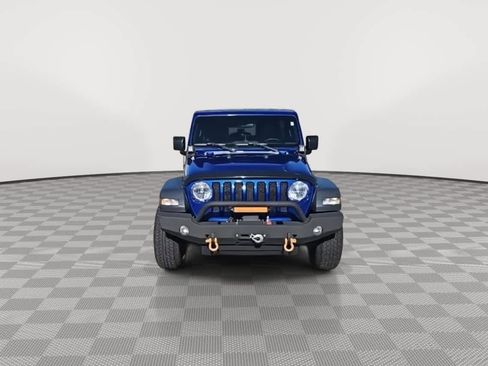 Used 2018 Jeep Wrangler Unlimited Sport S image 3