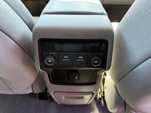 Used 2018 GMC Acadia SLE w/ LPO, Protection Package image 17