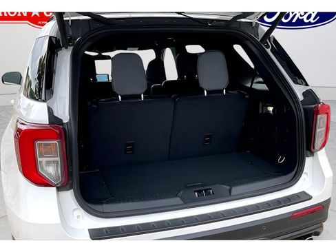 Certified 2023 Ford Explorer ST w/ Equipment Group 401A AWD/4WD image 32