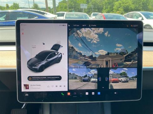Used 2024 Tesla Model Y Long Range AWD/4WD image 12