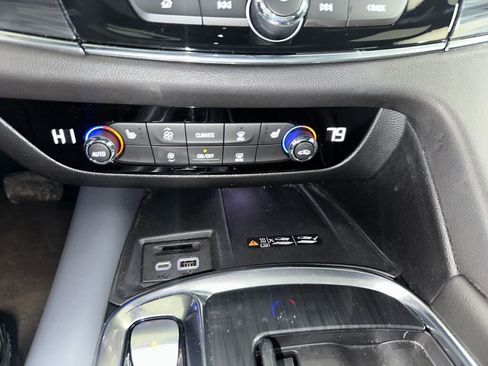 Certified 2024 Buick Enclave Essence w/ Experience Buick Package image 15