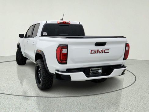 Used 2025 GMC Canyon AT4 w/ Technology Plus Package AWD/4WD image 11