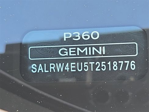 New 2026 Land Rover Discovery Limited Edition image 38