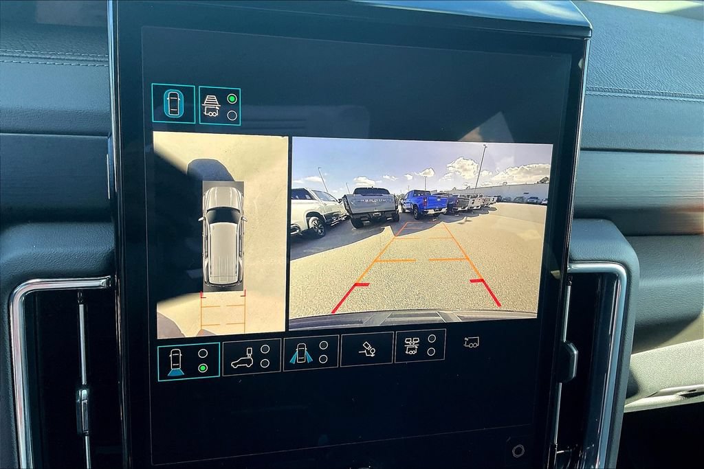 New 2025 GMC Yukon Denali w/ Denali Reserve Package RWD image 21