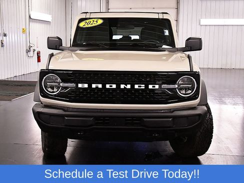 Used 2025 Ford Bronco Big Bend AWD/4WD image 2