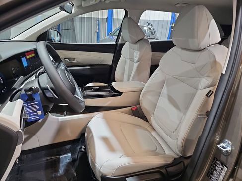 New 2026 Hyundai Tucson Blue SE image 14