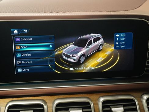 Certified 2024 Mercedes-Benz Maybach GLS 600 4MATIC image 23