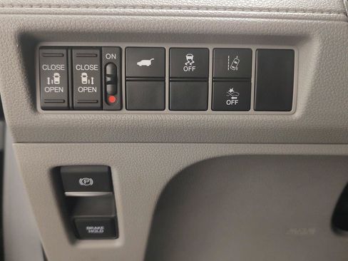 Used 2018 Honda Odyssey EX-L image 20