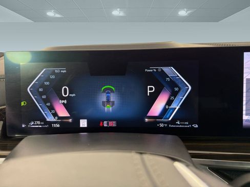 Used 2025 BMW X5 xDrive50e image 18