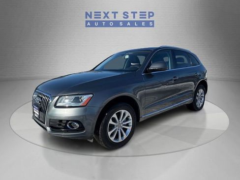 Used 2016 Audi Q5 2.0T Premium Plus w/ Technology Package image 3
