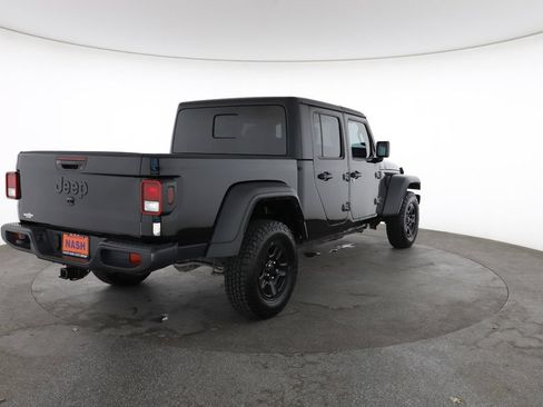 Used 2024 Jeep Gladiator Sport AWD/4WD image 12