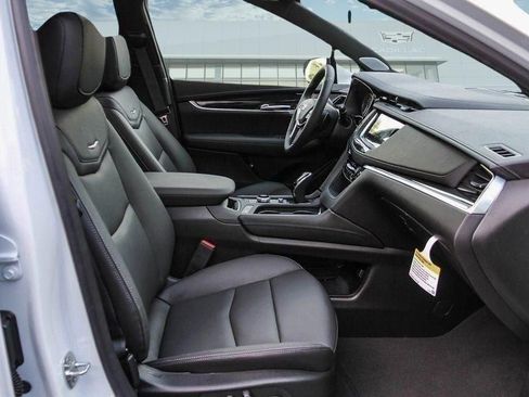 New 2026 Cadillac XT5 Premium Luxury w/ Driver Assist Package AWD/4WD image 13