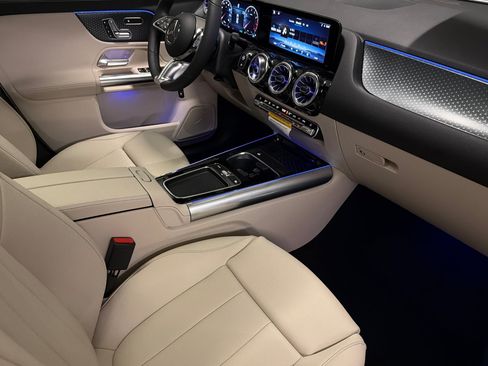 New 2026 Mercedes-Benz GLA 250 image 15