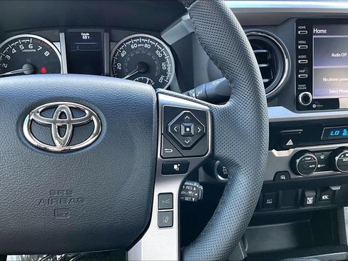 Used 2023 Toyota Tacoma SR5 RWD image 25